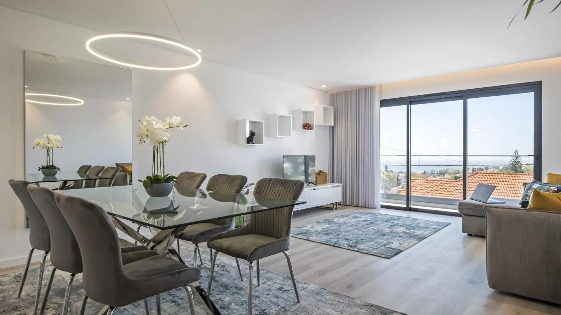 Contemporary Residence C By Madeira Sun Travel Funchal Daire